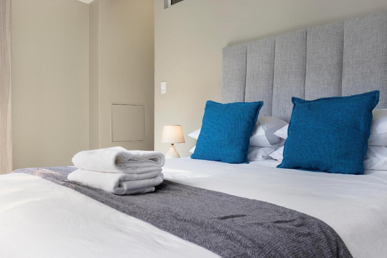 Urban Oasis Apartments At The Bolton Johannesburg Exterior photo