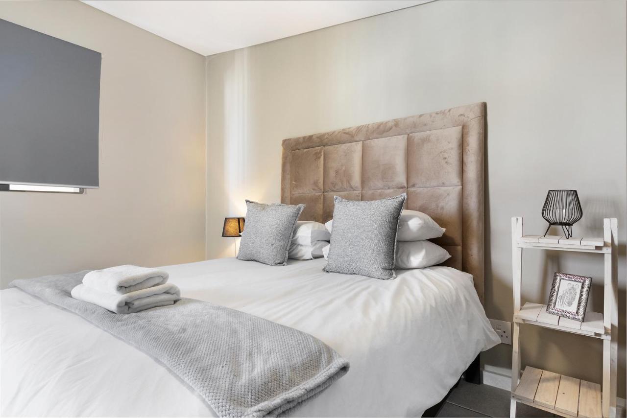 Urban Oasis Apartments At The Bolton Johannesburg Exterior photo