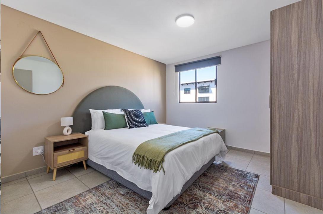 Urban Oasis Apartments At The Bolton Johannesburg Exterior photo